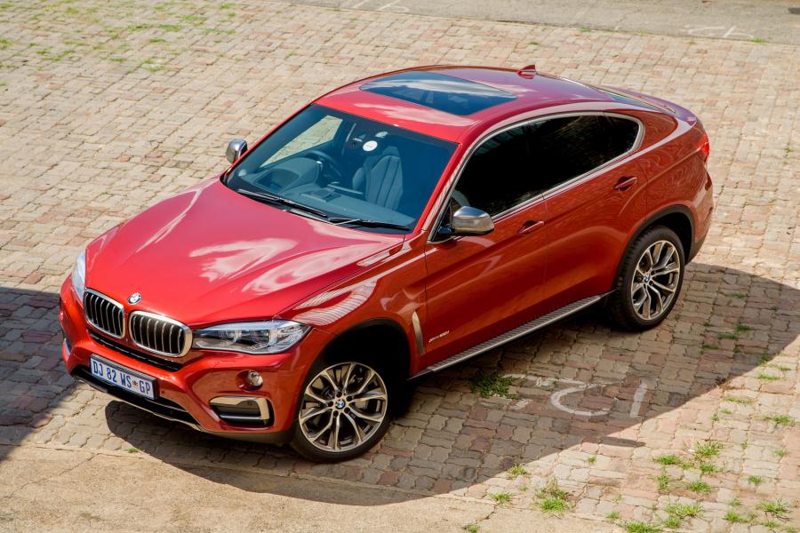  BMW X6 xDrive5.0i 2015 года  (ZA) (фото 2 из 30)